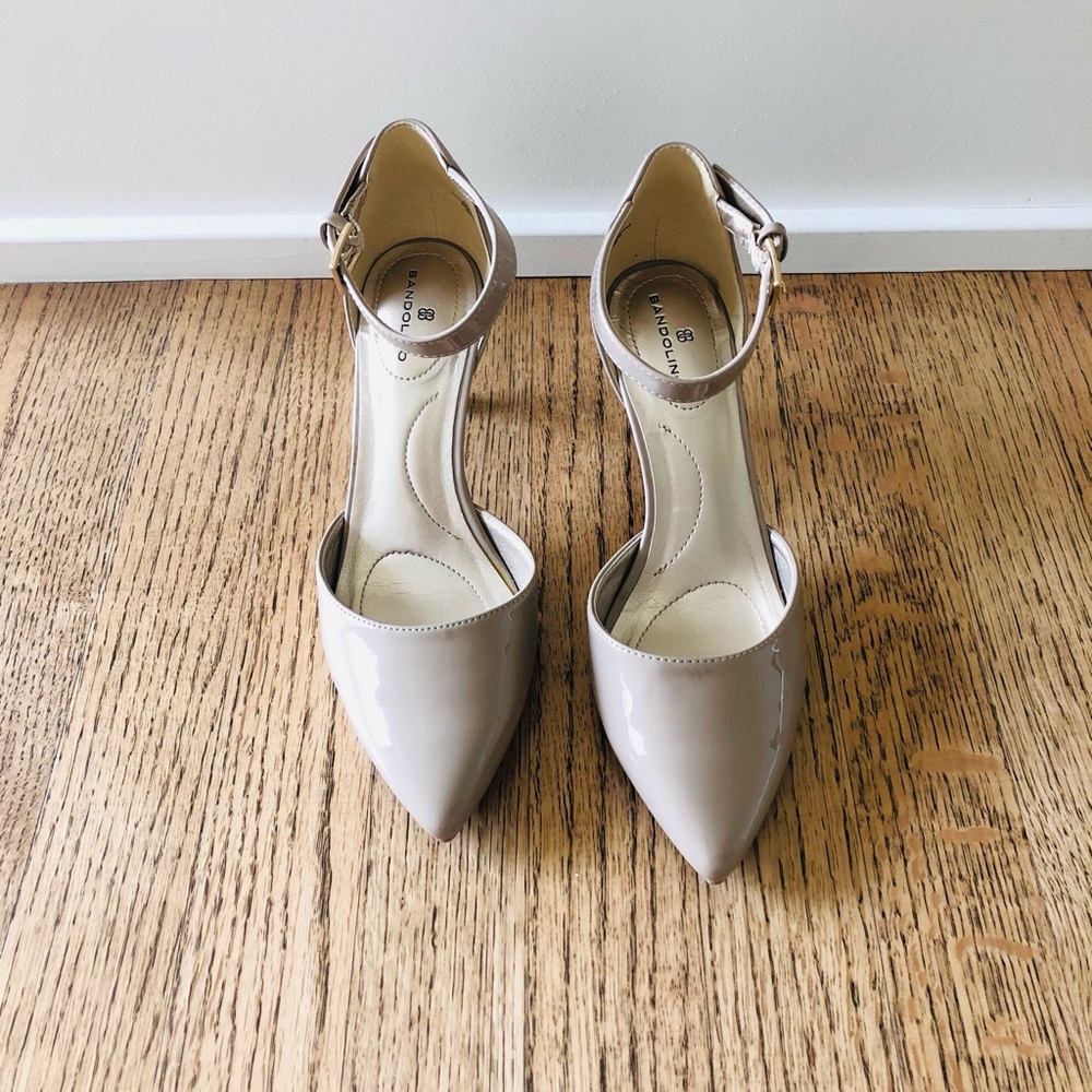 *New Nude High Heels